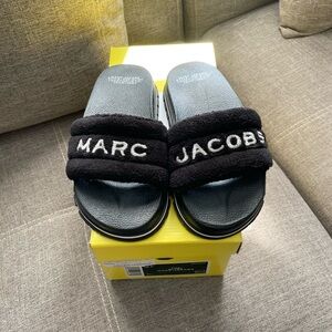 Marc Jacobs Terry slides